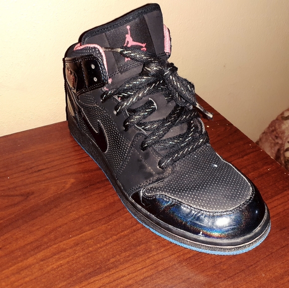 Jordan - Picture 2 of 2